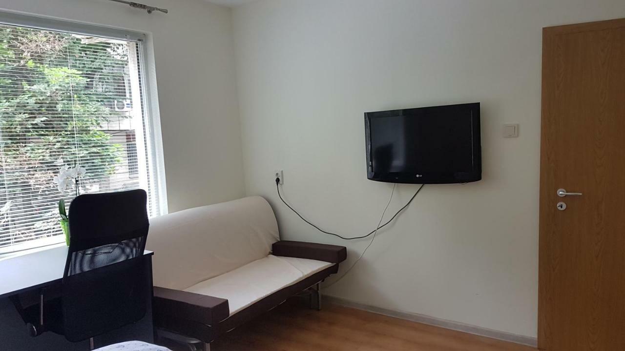 Malavi Top Center Studio Ruse! Comfort&Clean! Exterior photo